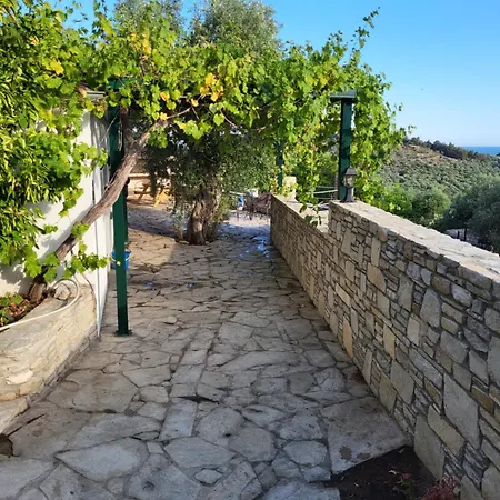 بيت للعطل Kaliva