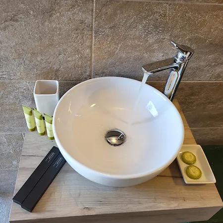 Kaliva Tatil Evi Astris